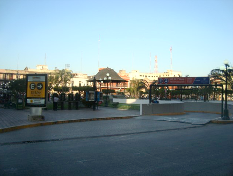 estacionamiento deprisa tampico